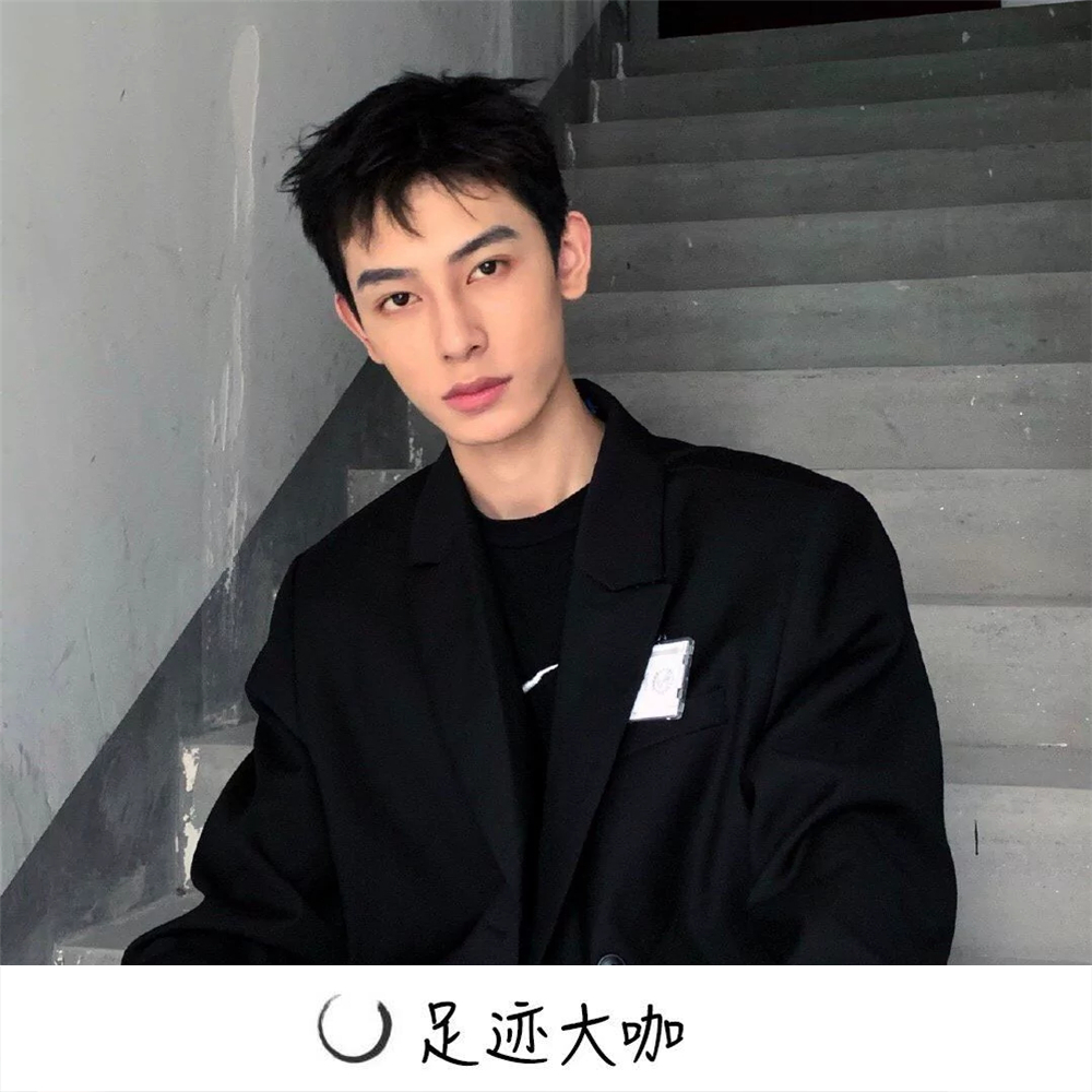 金伯利最新款，时代之光下的璀璨瑰宝